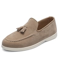 Fashionable and versatile lightweight flat casual shoes