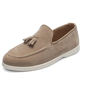 Fashionable and versatile lightweight flat casual shoes
