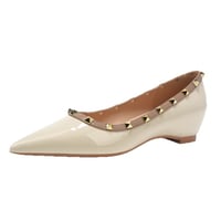 High-end rivet-studded high heels